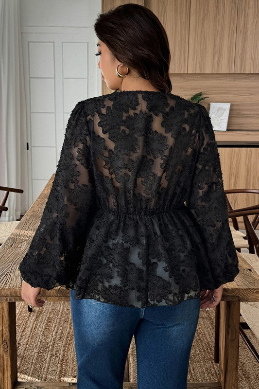 Plus Size Deep V Curve Contrast Lace Top